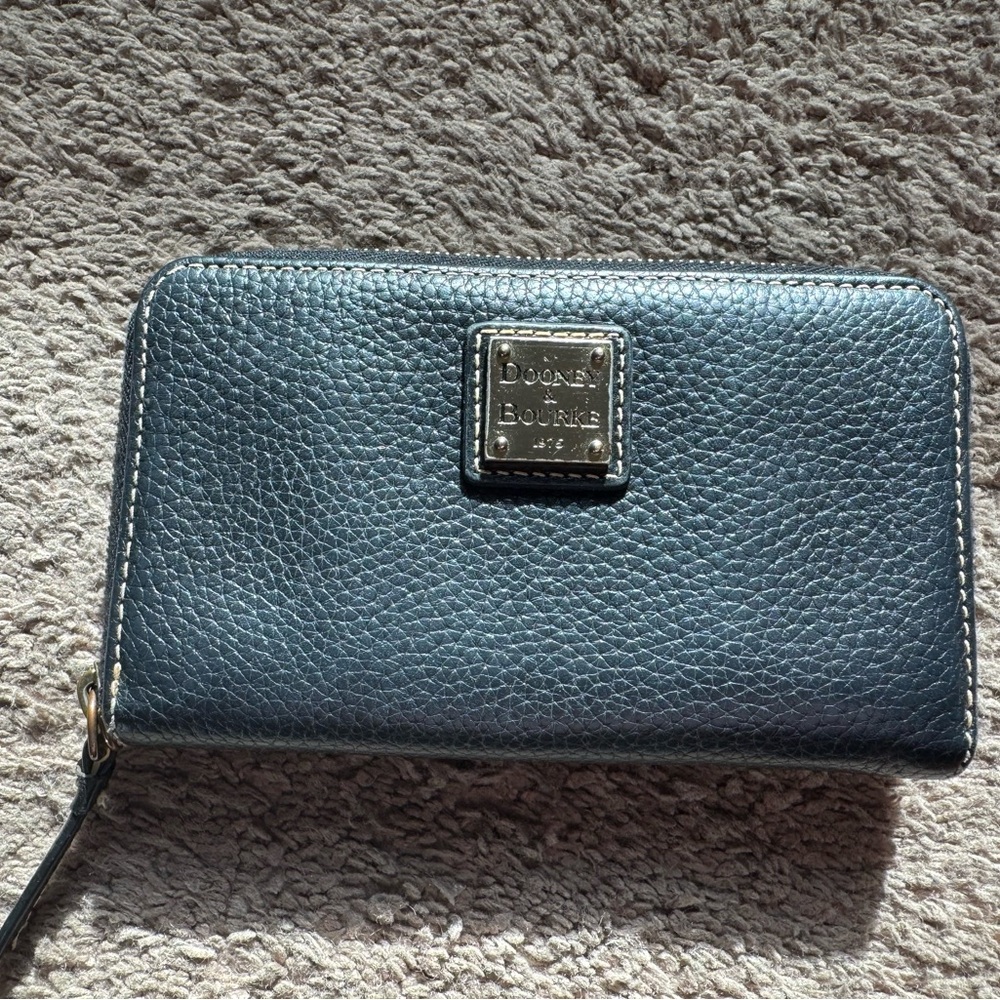 Dooney & Bourke Black Leather Wallet